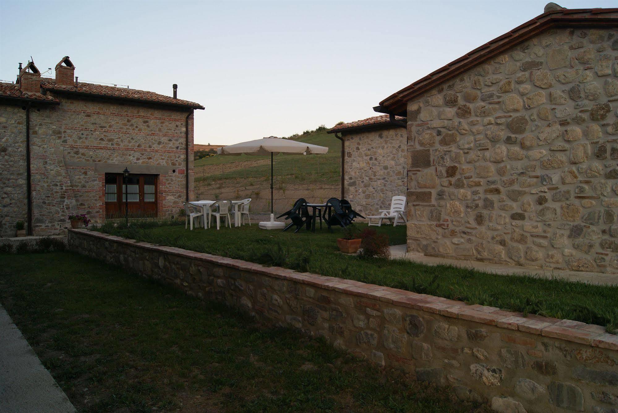 Agriturismo Podere San Giorgio Radicofani Exterior photo